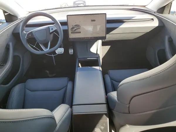 5YJ3E1ET0SF966716 2025 TESLA MODEL 3 - Image 8