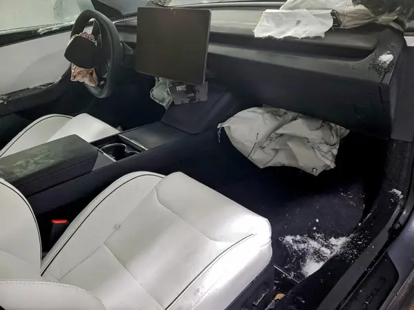 5YJ3E1ET0TF129191 2026 TESLA MODEL 3 - Image 8