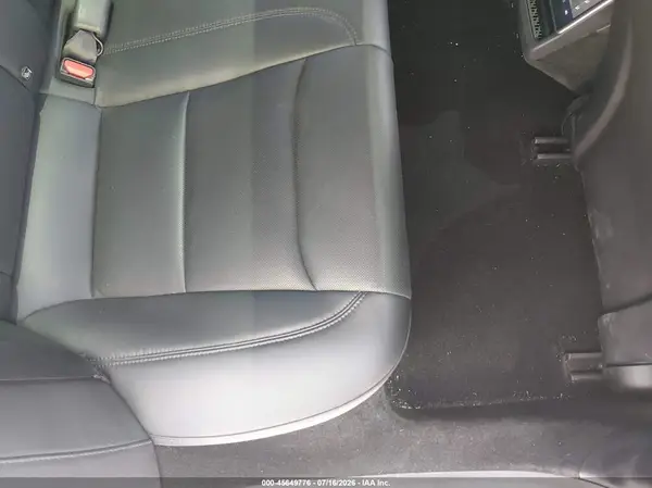 5YJ3E1ET1RF784730 2024 TESLA MODEL 3 - Image 8