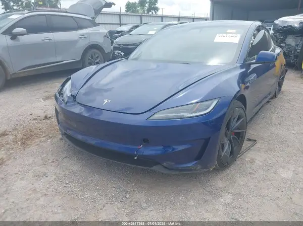 5YJ3E1ET1RF789037 2024 TESLA MODEL 3 - Image 2