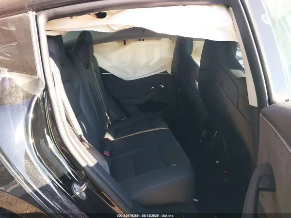 5YJ3E1ET1RF806872 2024 TESLA MODEL 3 - Image 8