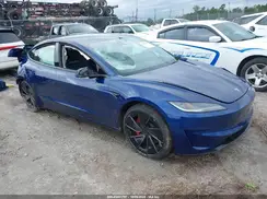 5YJ3E1ET1RF826393 2024 TESLA MODEL 3