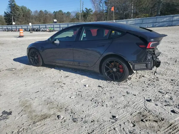 5YJ3E1ET1RF834915 2024 TESLA MODEL 3 - Image 2