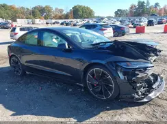 5YJ3E1ET1RF846725 2024 TESLA MODEL 3