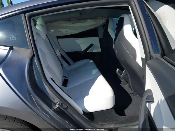 5YJ3E1ET1RF853397 2024 TESLA MODEL 3 - Image 8