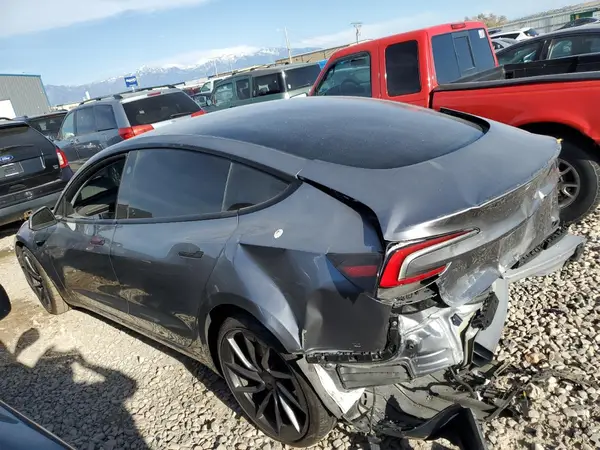 5YJ3E1ET1RF856235 2024 TESLA MODEL 3 - Image 2
