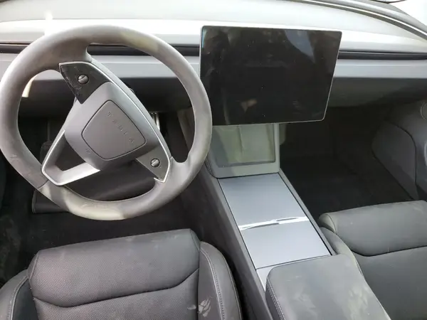 5YJ3E1ET1RF856235 2024 TESLA MODEL 3 - Image 8