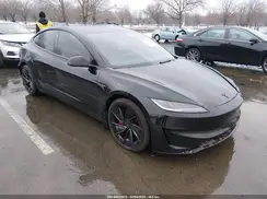 5YJ3E1ET1RF861421 2024 TESLA MODEL 3