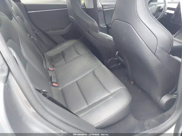 5YJ3E1ET1RF861600 2024 TESLA MODEL 3 - Image 8