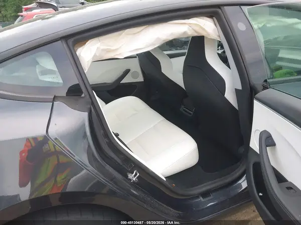 5YJ3E1ET1RF864206 2024 TESLA MODEL 3 - Image 8