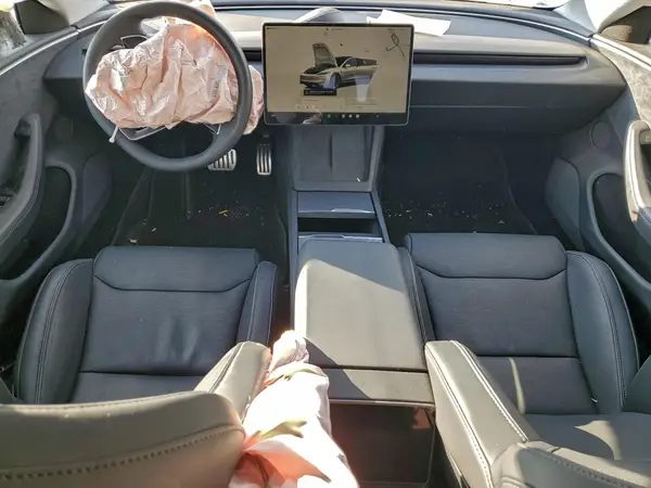5YJ3E1ET1RF865260 2024 TESLA MODEL 3 - Image 8