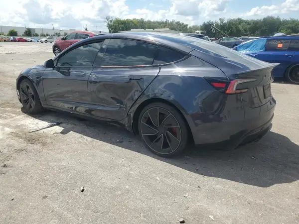 5YJ3E1ET1RF865419 2024 TESLA MODEL 3 - Image 2