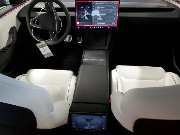 5YJ3E1ET1RF869146 2024 TESLA MODEL 3 - Image 8