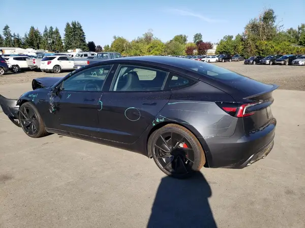 5YJ3E1ET1SF004652 2025 TESLA MODEL 3 - Image 2