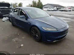 5YJ3E1ET1SF030376 2025 TESLA MODEL 3