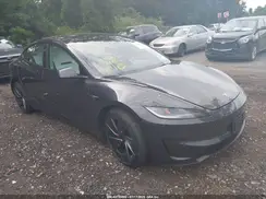 5YJ3E1ET1SF936219 2025 TESLA MODEL 3