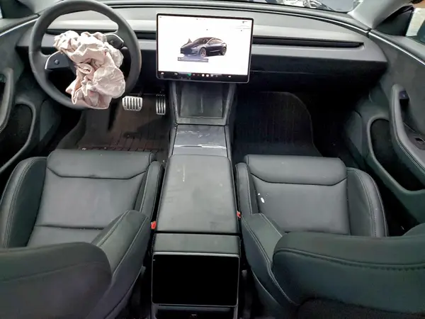 5YJ3E1ET1SF987588 2025 TESLA MODEL 3 - Image 8