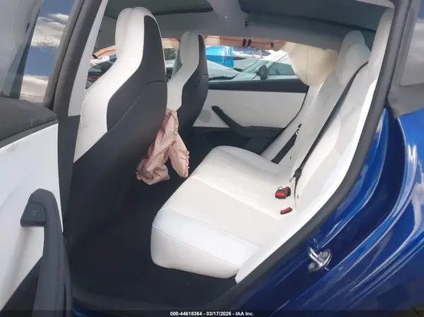 5YJ3E1ET1TF131080 2026 TESLA MODEL 3 - Image 8