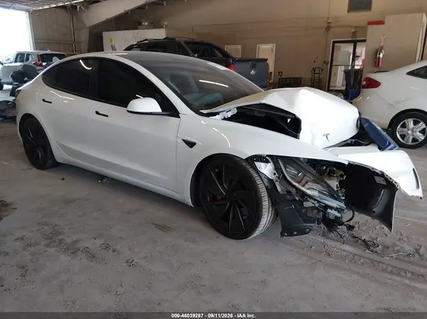 5YJ3E1ET1TF204674 2026 TESLA MODEL 3 - Image 1