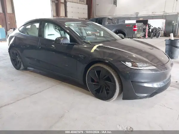 5YJ3E1ET2RF767838 2024 TESLA MODEL 3 - Image 1