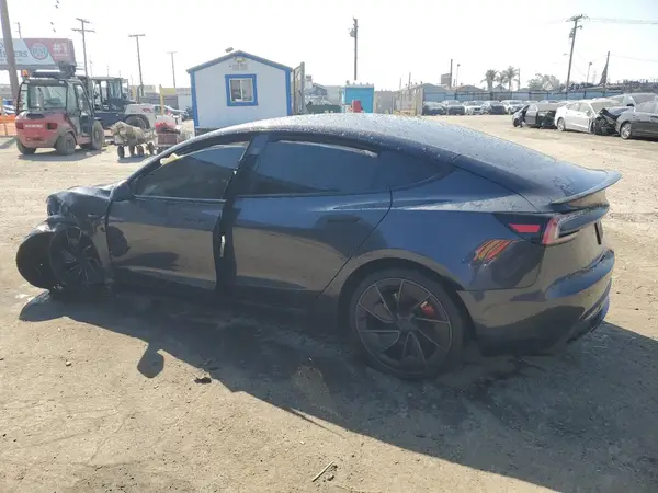 5YJ3E1ET2RF774076 2024 TESLA MODEL 3 - Image 2