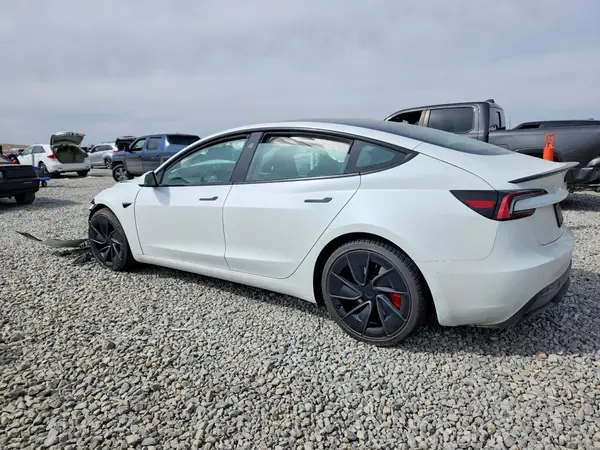 5YJ3E1ET2RF793694 2024 TESLA MODEL 3 - Image 2