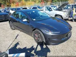 5YJ3E1ET2RF821560 2024 TESLA MODEL 3