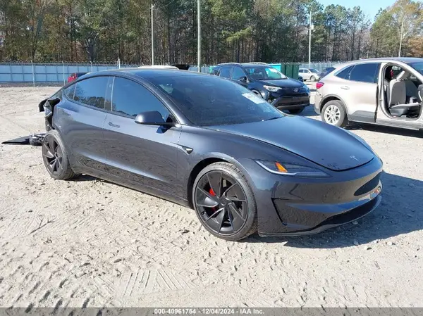5YJ3E1ET2RF822708 2024 TESLA MODEL 3 - Image 1
