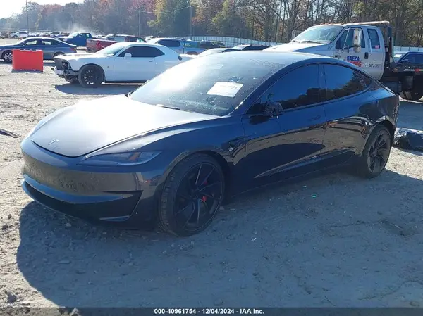 5YJ3E1ET2RF822708 2024 TESLA MODEL 3 - Image 2