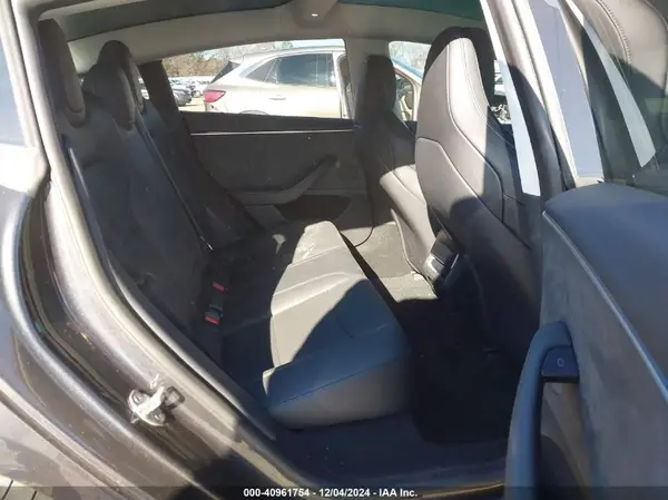 5YJ3E1ET2RF822708 2024 TESLA MODEL 3 - Image 8