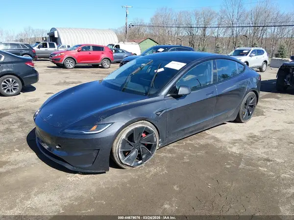 5YJ3E1ET2RF824605 2024 TESLA MODEL 3 - Image 2