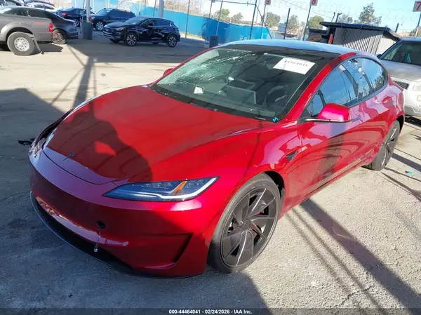 5YJ3E1ET2SF013473 2025 TESLA MODEL 3 - Image 2