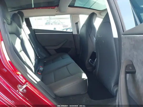 5YJ3E1ET2SF013473 2025 TESLA MODEL 3 - Image 8