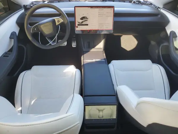 5YJ3E1ET2SF057814 2025 TESLA MODEL 3 - Image 8