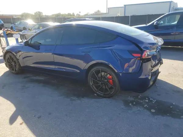 5YJ3E1ET2SF063130 2025 TESLA MODEL 3 - Image 2