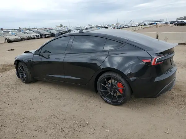 5YJ3E1ET2SF063273 2025 TESLA MODEL 3 - Image 2