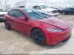 5YJ3E1ET2SF077061 2025 TESLA MODEL 3