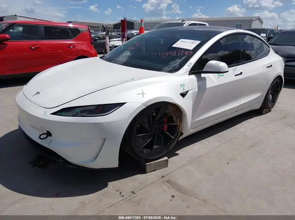 5YJ3E1ET2SF984960 2025 TESLA MODEL 3 - Image 2