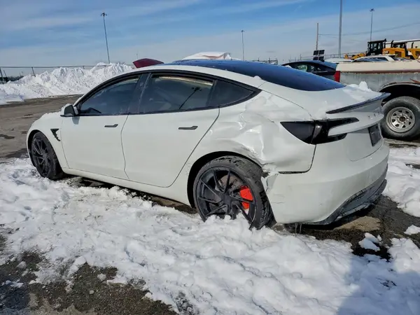 5YJ3E1ET3RF792330 2024 TESLA MODEL 3 - Image 2