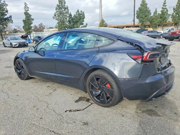 5YJ3E1ET3RF806792 2024 TESLA MODEL 3 - Image 2
