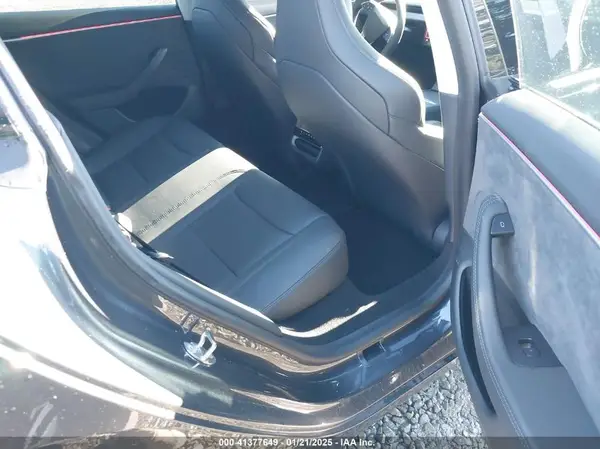 5YJ3E1ET3RF845978 2024 TESLA MODEL 3 - Image 8