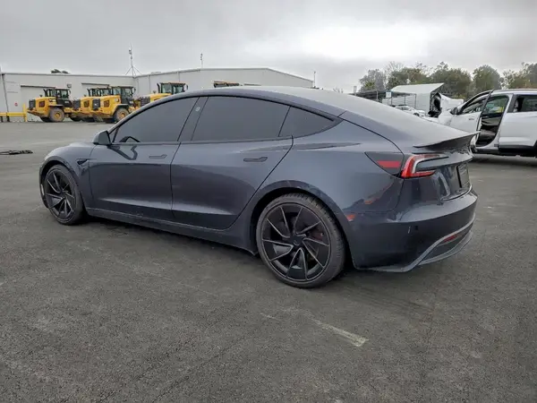 5YJ3E1ET3RF865759 2024 TESLA MODEL 3 - Image 2