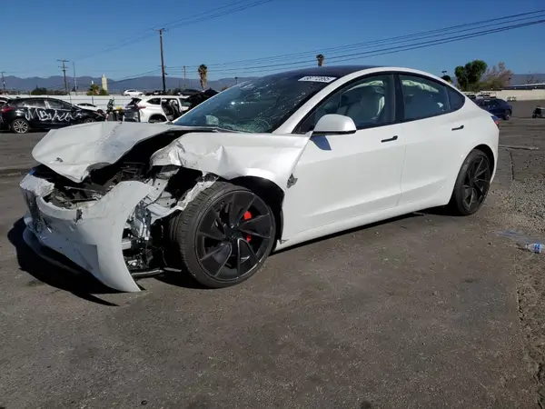 5YJ3E1ET3RF866412 2024 TESLA MODEL 3 - Image 1