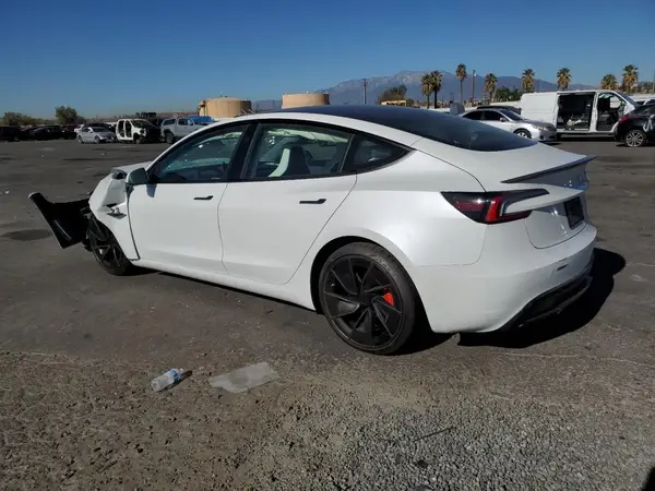 5YJ3E1ET3RF866412 2024 TESLA MODEL 3 - Image 2