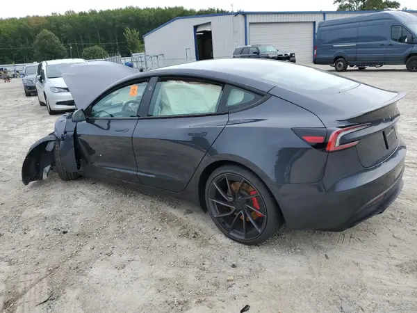 5YJ3E1ET3RF880813 2024 TESLA MODEL 3 - Image 2
