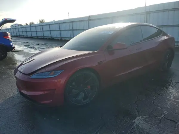 5YJ3E1ET3RF886093 2024 TESLA MODEL 3 - Image 1