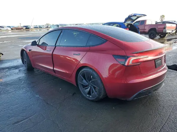 5YJ3E1ET3RF886093 2024 TESLA MODEL 3 - Image 2