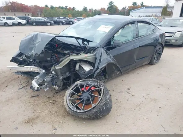 5YJ3E1ET3RF900493 2024 TESLA MODEL 3 - Image 2
