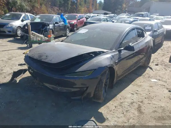 5YJ3E1ET3SF002837 2025 TESLA MODEL 3 - Image 2