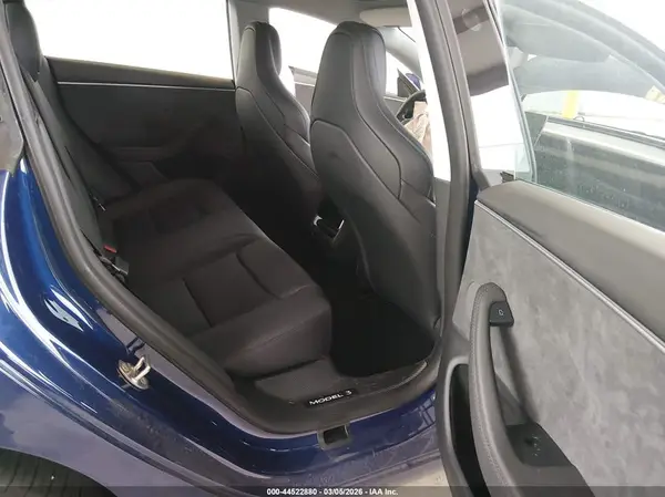 5YJ3E1ET3SF063184 2025 TESLA MODEL 3 - Image 8